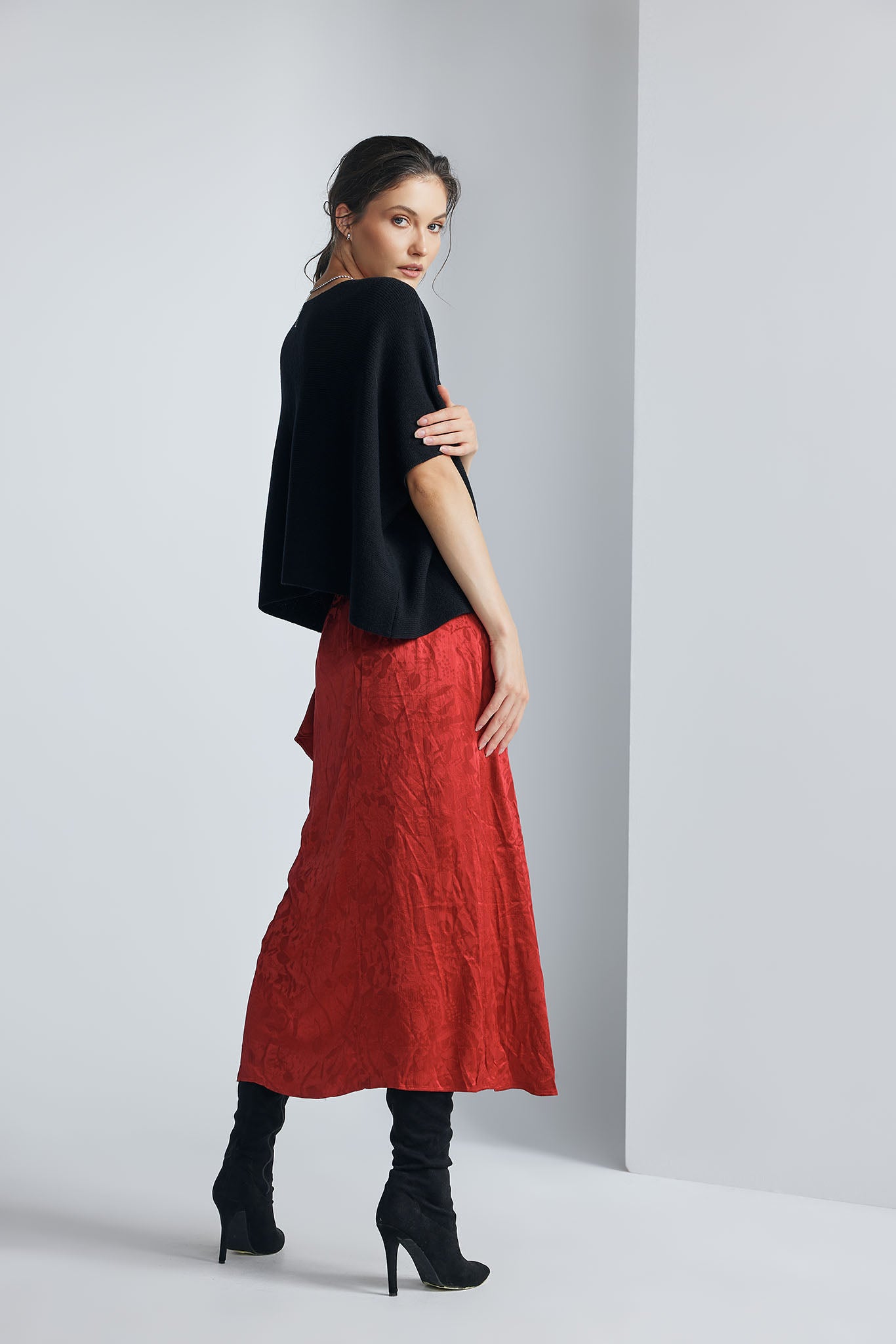 Poncho Adele Negru