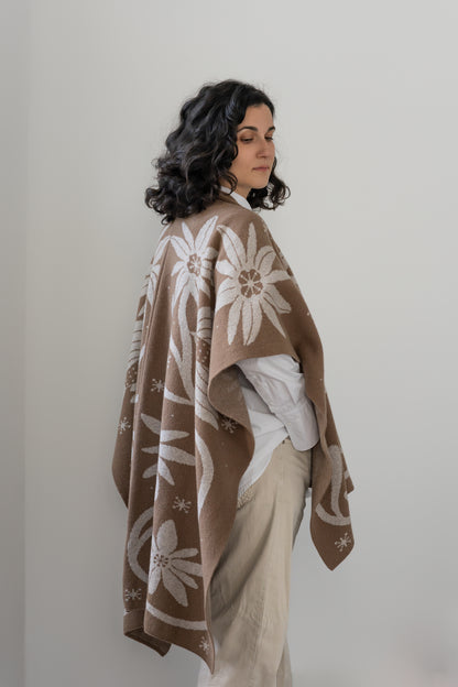 Poncho Story Maro