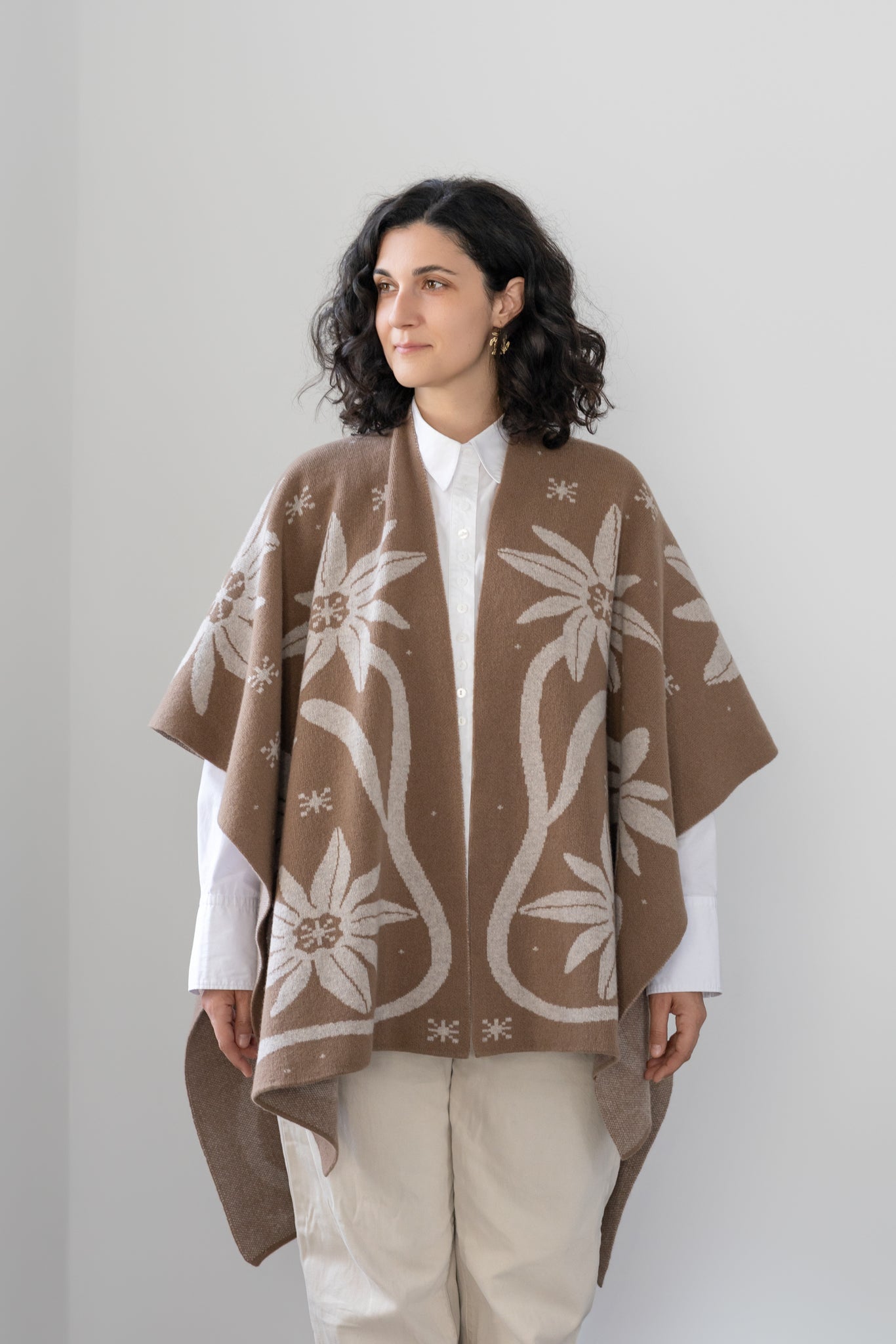 Poncho Story Maro