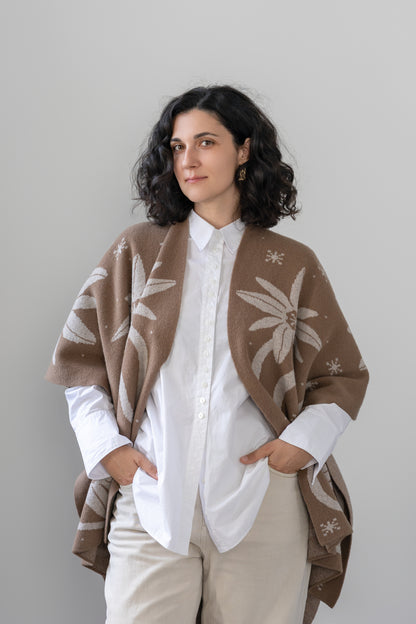 Poncho Story Maro