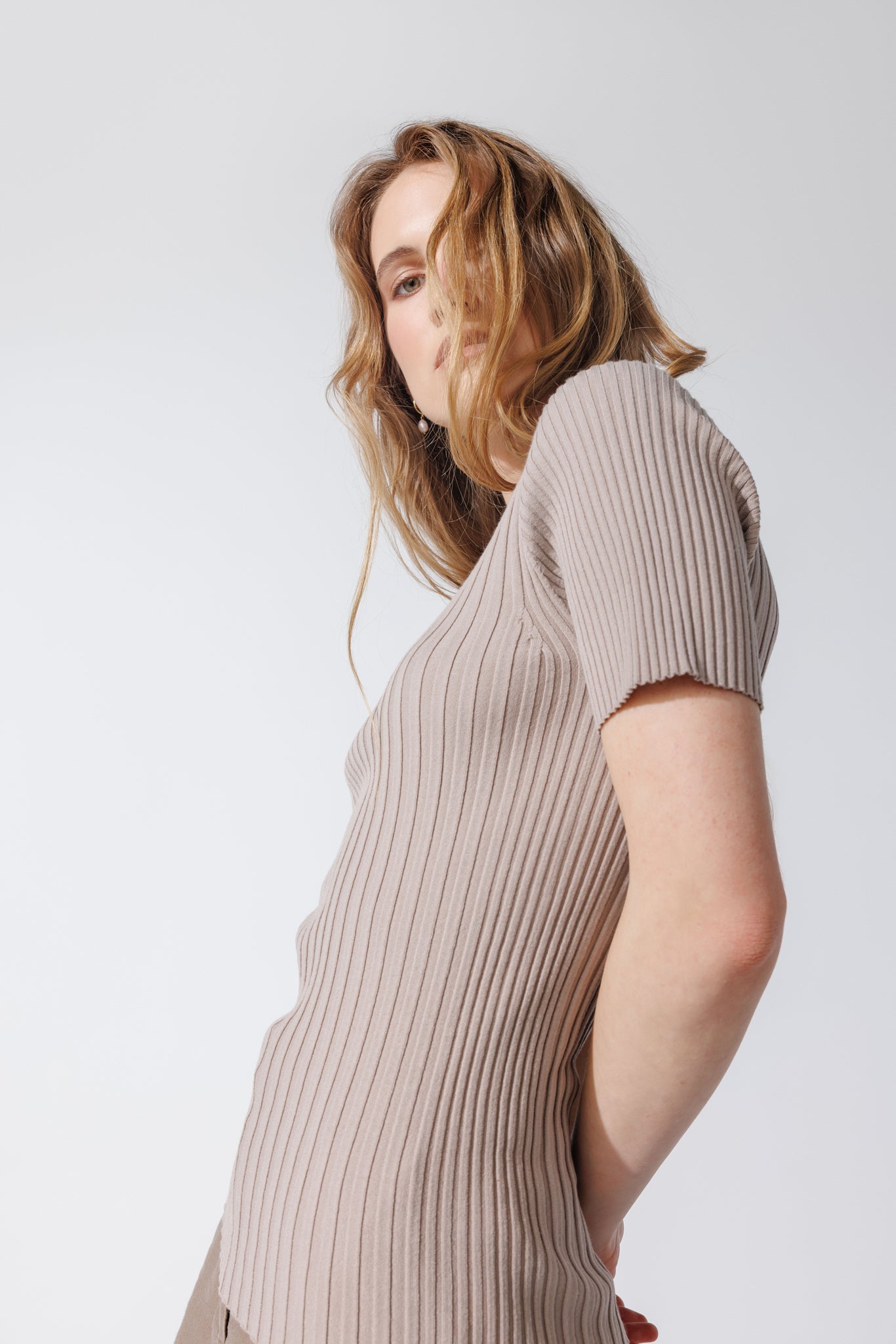 Tricou Linea Bej