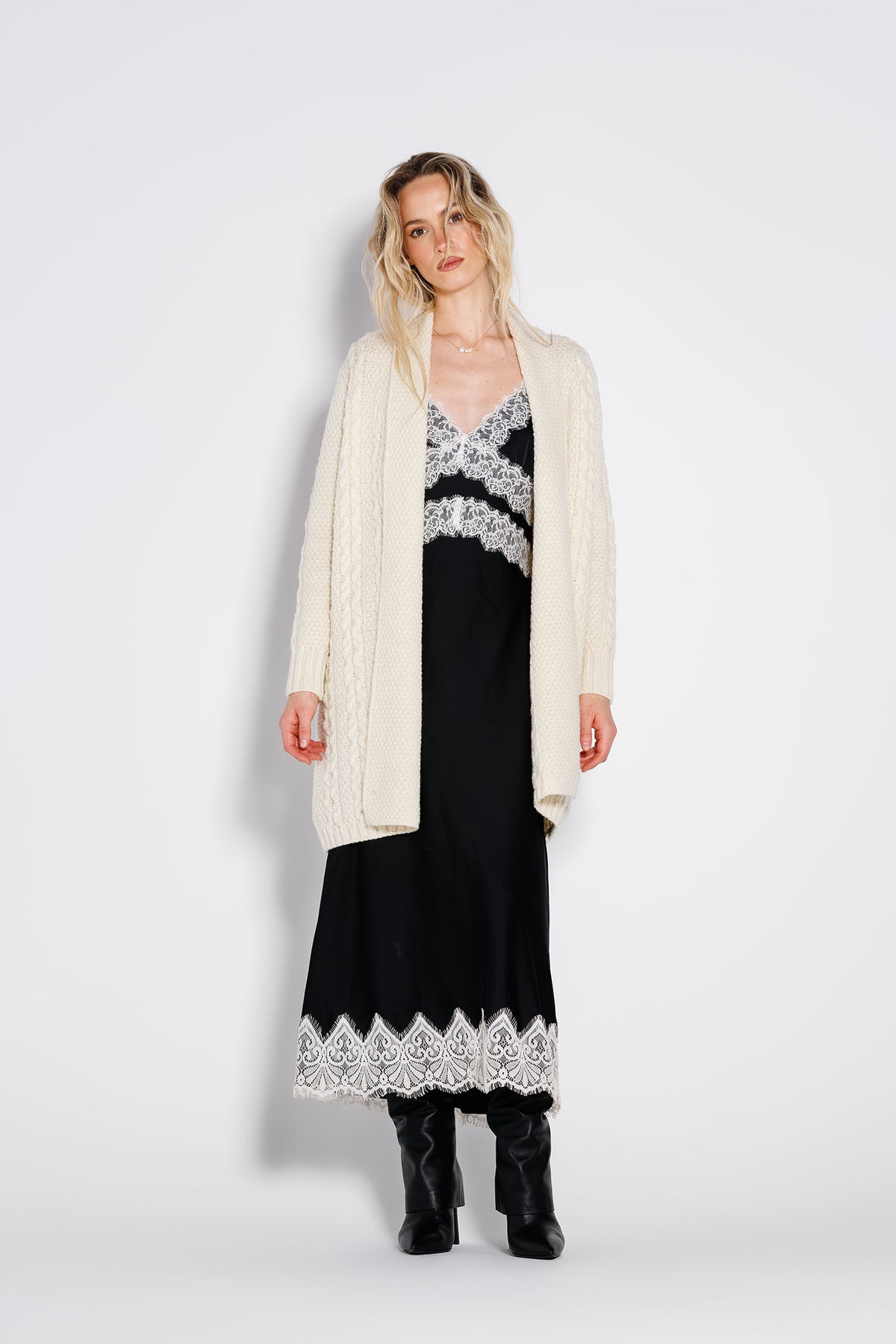 Cardigan Aria Alb