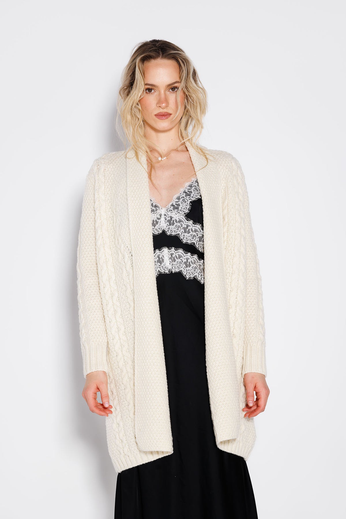 Cardigan Aria Alb