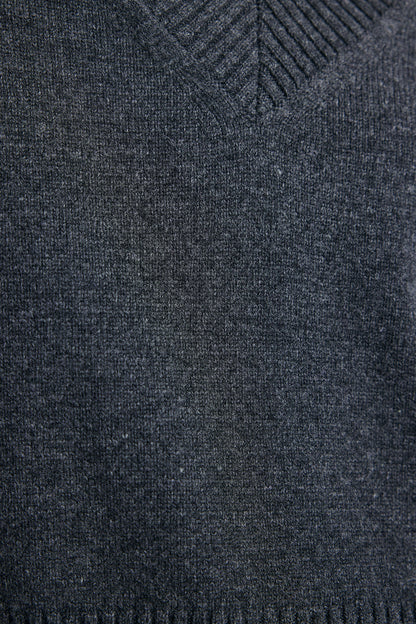 Vesta Elin Gri