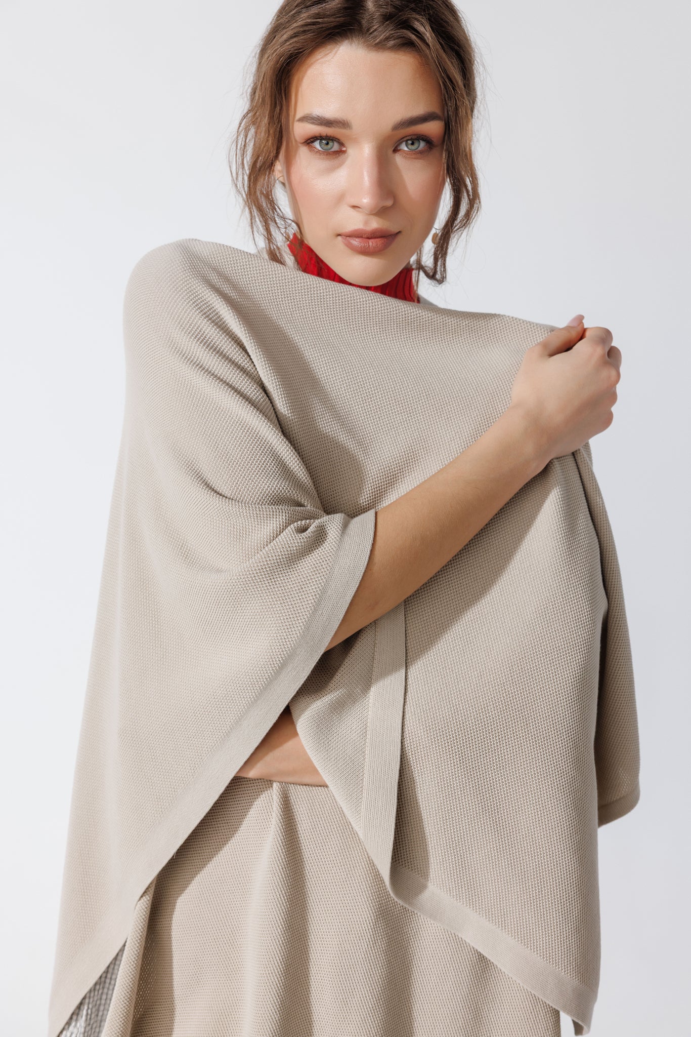 Poncho Fragolina Bej
