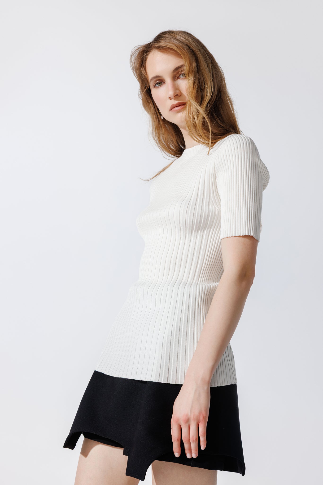 Tricou Linea Alb