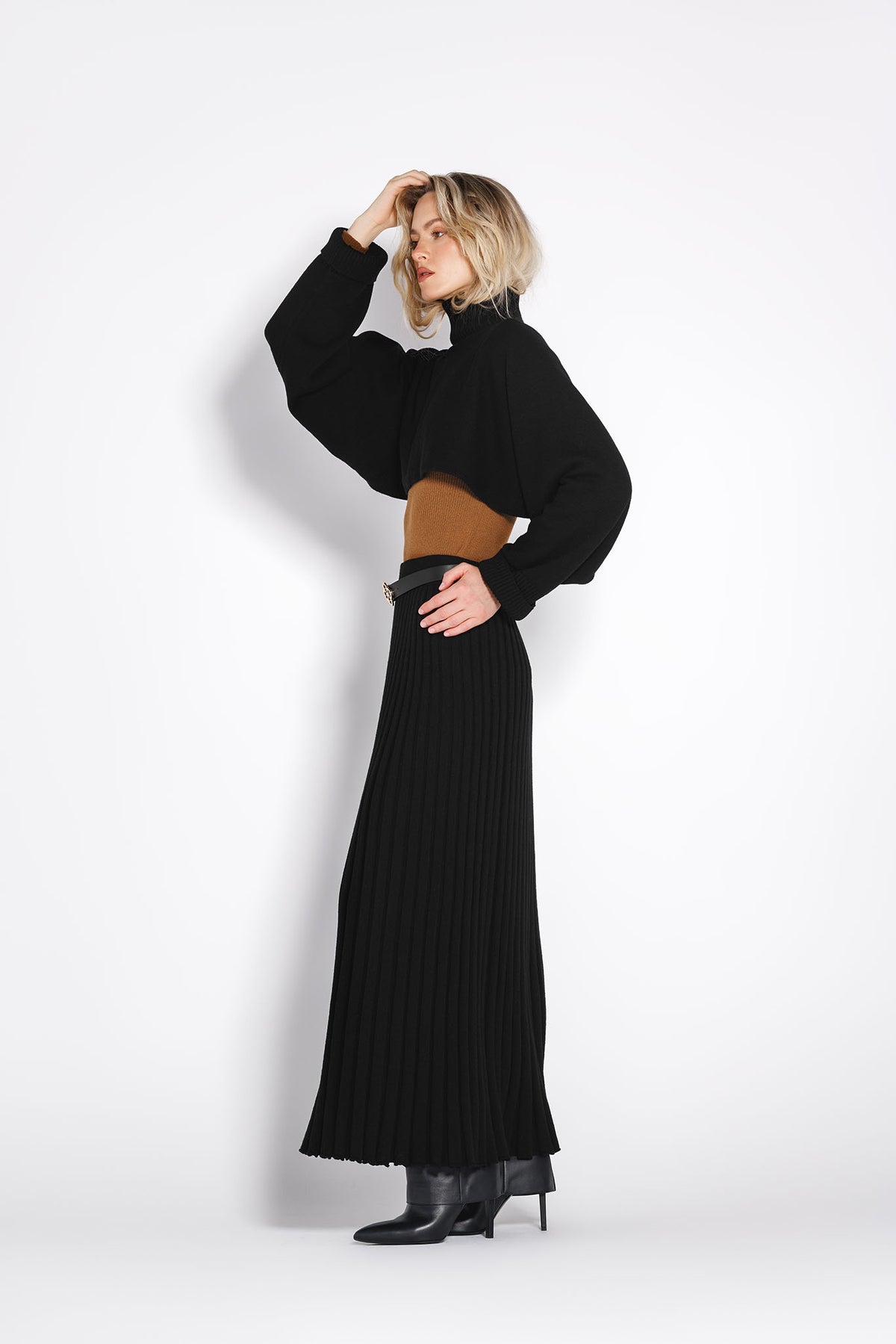 Poncho Leyla Negru