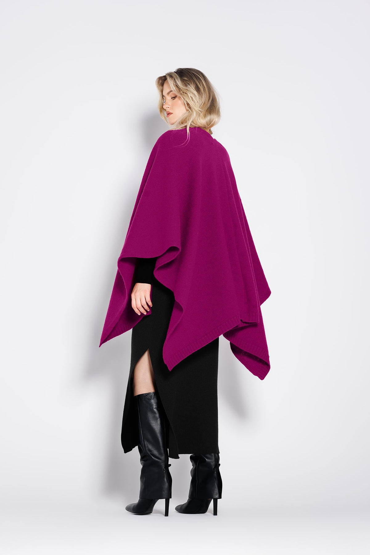 Poncho Fragola Fuchsia